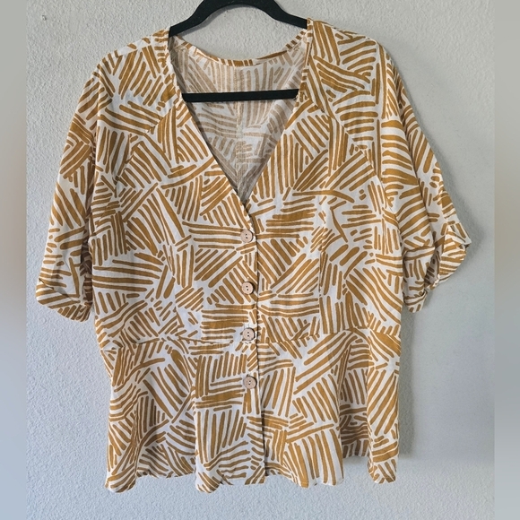 SHEIN Blouse Womens 2X Mixed Print Tropical Wooden Detail Buttons Flare … - Picture 4 of 11